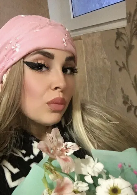 Я Liana, 27, из Норильска, ищу знакомство для постоянных отношений