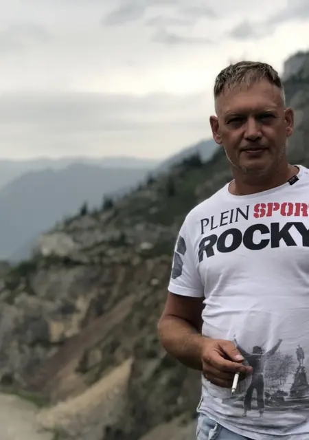 Виктор из Нижнего Новгорода, ищу на сайте знакомства на одну ночь