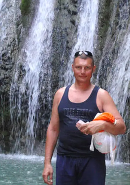 Я Сварог, 47, знакомлюсь без обязательств в Ейске