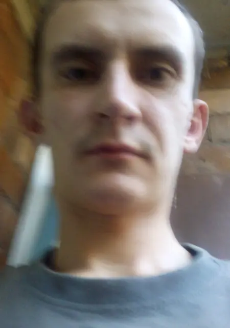 Я Андрей, 38, знакомлюсь на одну ночь в Абакане