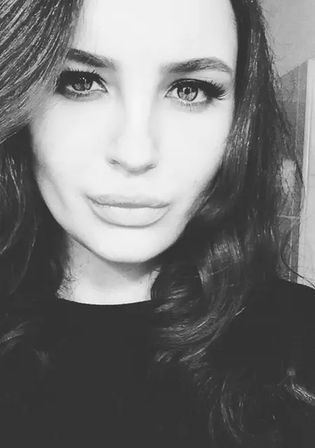 Я Людмила, 29, из Севастополя, ищу знакомства без обязательств