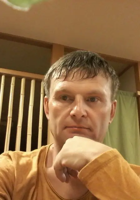 Oleg из Корсакова, ищу на сайте знакомства на одну ночь