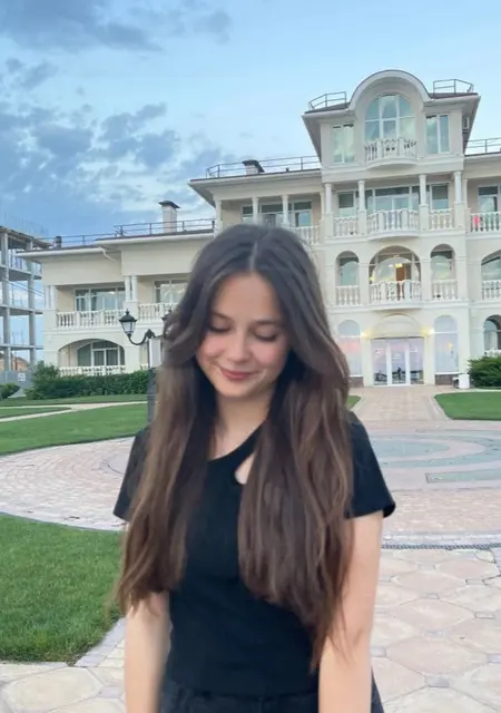 Я Лиза, 26, из Красногорска, ищу знакомство для приятного времяпровождения