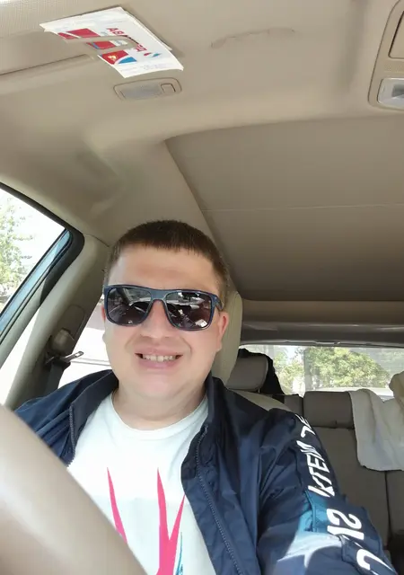 Руслан из Брянска, мне 40, познакомлюсь на одну ночь