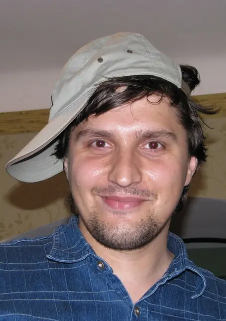 Я Совратитель, 45, из Таганрога, ищу знакомства на одну ночь