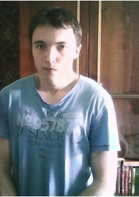 Я Александр, 35, знакомлюсь на одну ночь в Кирове