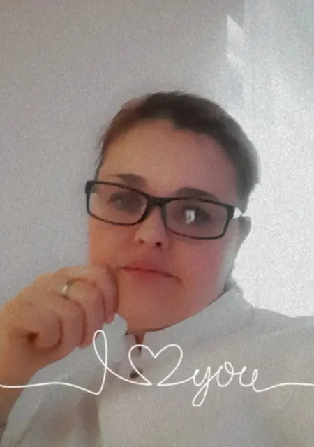 Наталья из Саратова, мне 43, познакомлюсь для постоянных отношений