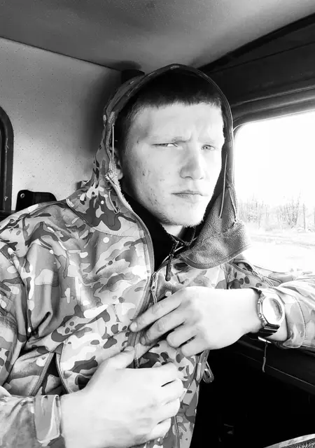 Я Рома, 21, знакомлюсь на одну ночь в Новотитаровской