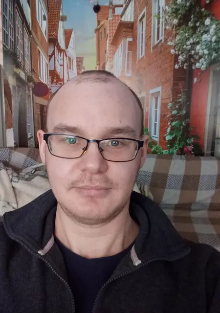 Я Иван, 42, из Первоуральска, ищу знакомства без обязательств