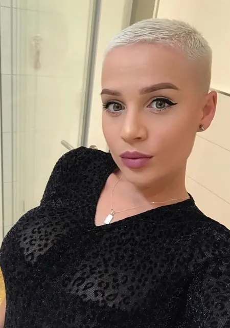 Я Karolina, 29, из Астрахани, ищу знакомство для совместных путешествий