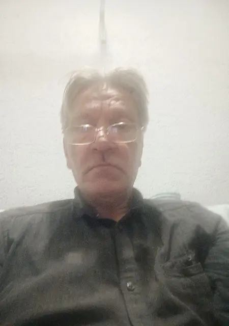 Я Виталий, 64, знакомлюсь без обязательств в Санкт-Петербурге