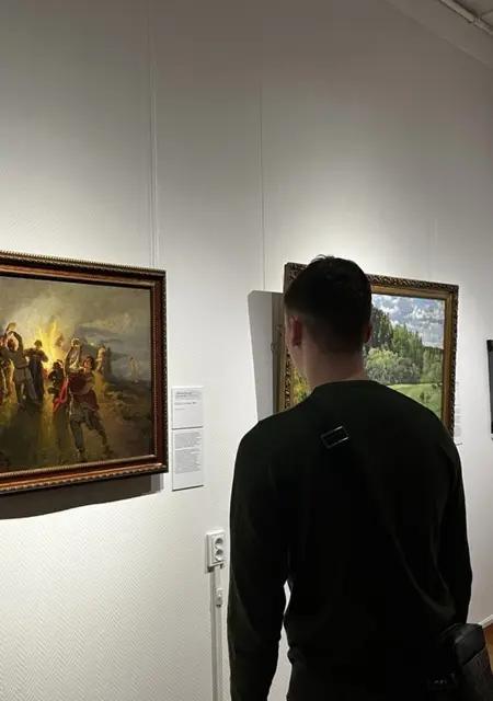 Я Артур, 21, из Новосибирска, ищу знакомство для дружбы