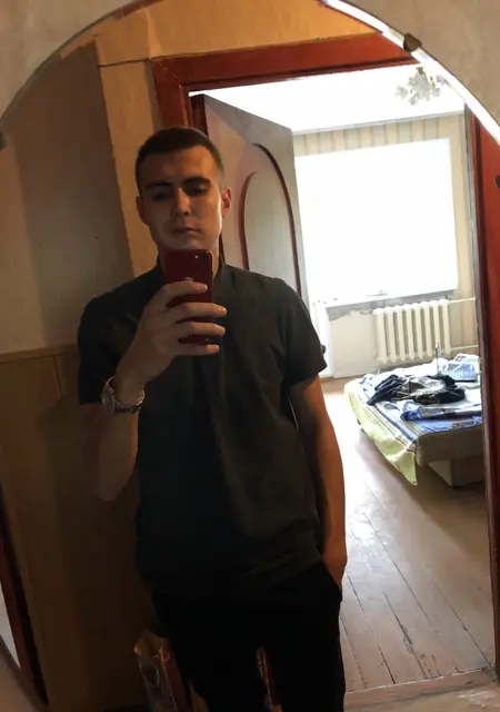 Я Александр, 27, из Новокуйбышевска, ищу знакомство для дружбы