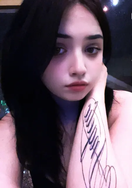 София из Ростова-на-Дону, ищу на сайте знакомства на одну ночь