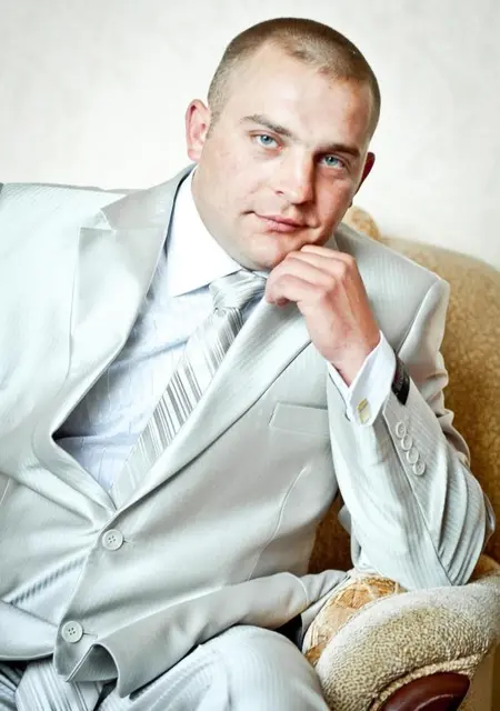 Я Aleksandr, 40, знакомлюсь без обязательств в Брянске