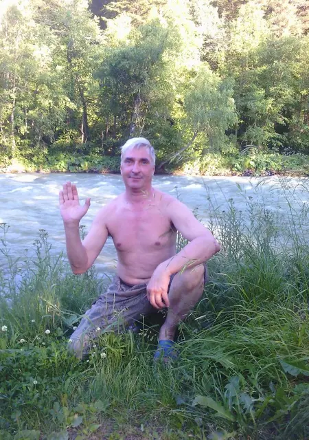 Андрей из Невинномысска, мне 54, познакомлюсь без обязательств