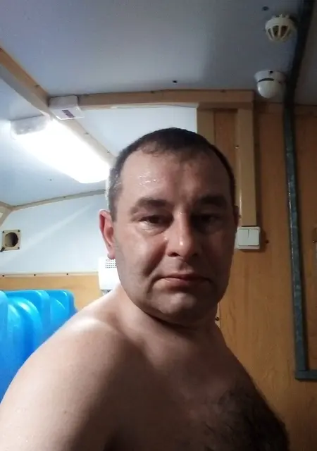 Я Анатолий, 41, из Миасса, ищу знакомство