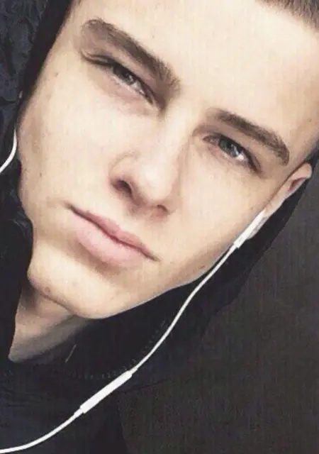 Я Денис, 25, знакомлюсь для вирта в Богучанах