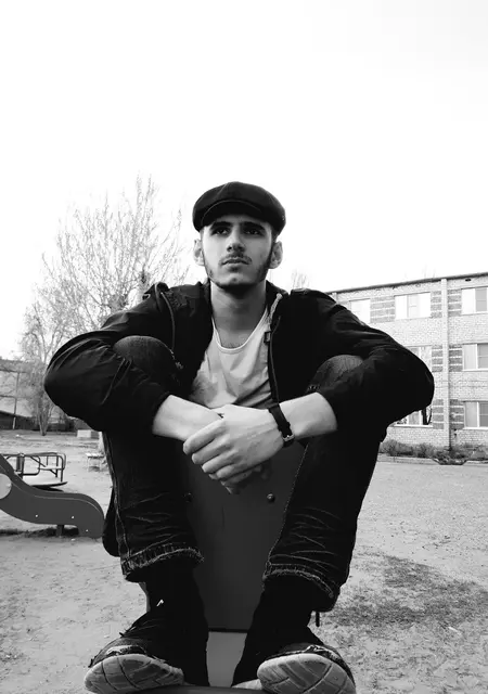 Я Гофрид, 25, из Михайловки, ищу знакомства без обязательств