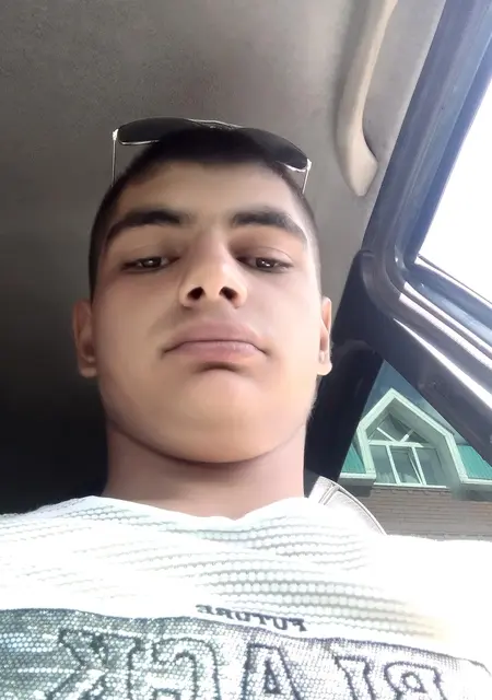 Я Сергей, 21, знакомлюсь на одну ночь в Самаре