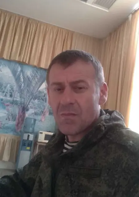 Я Семён, 46, из Североморска, ищу знакомства без обязательств