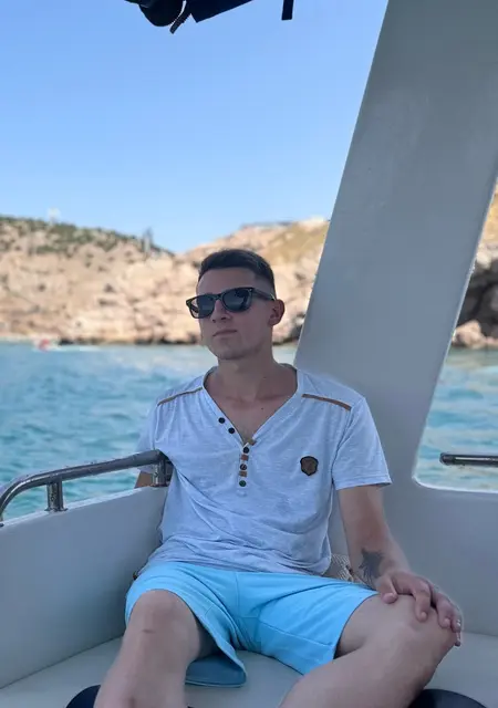 Александр из Домодедова, ищу на сайте дружбу