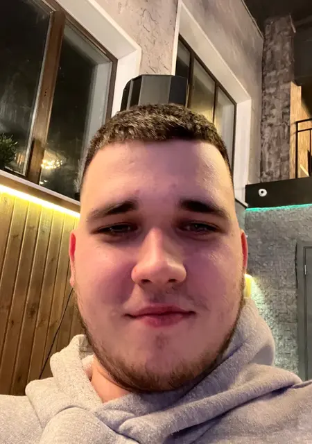 Я Раиль, 25, из Буинска, ищу знакомство для приятного времяпровождения