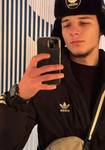 Skrom из Избербаша, ищу на сайте знакомства на одну ночь