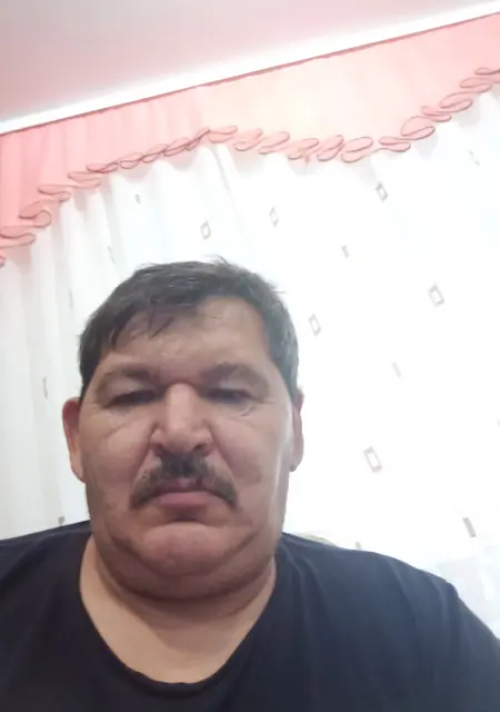 Ильдар из Оренбурга, ищу на сайте знакомства на одну ночь