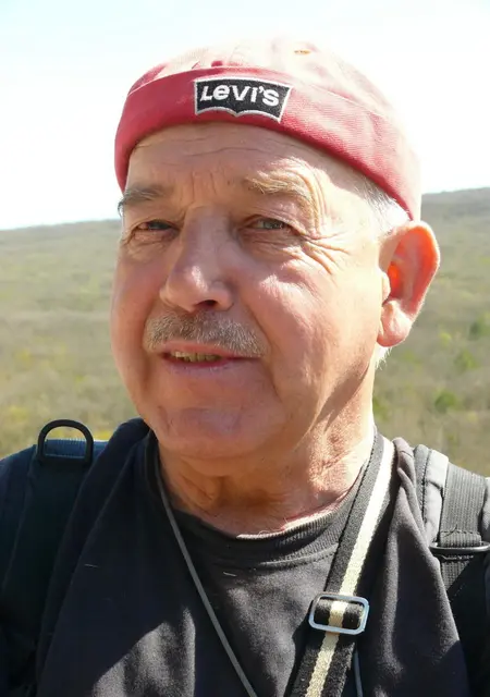 Я Игорь, 75, из Симферополя, ищу знакомство для совместных путешествий