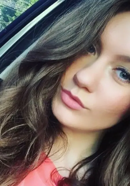 Я Эмма, 40, знакомлюсь для постоянных отношений в Воронеже