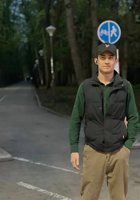 Xakimovicc из Череповца, мне 21, познакомлюсь для приятного времяпровождения