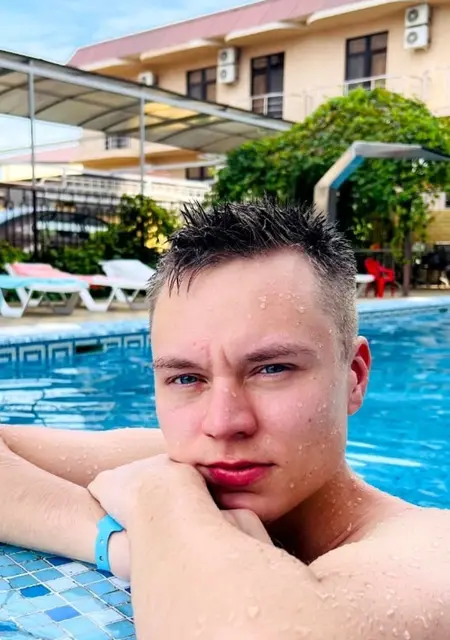 Я Никита, 27, из Комсомольска-на-Амуре, ищу знакомства на одну ночь