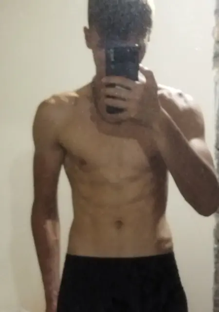 Я Григорий, 25, из Феодосии, ищу знакомство для общения