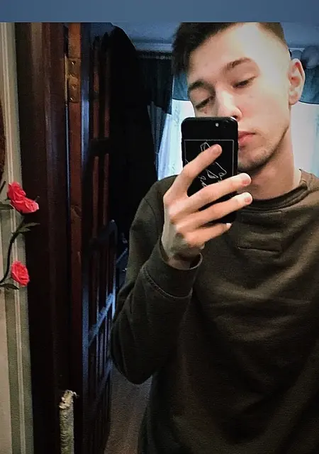 Евгений из Гродно, мне 28, познакомлюсь для приятного времяпровождения