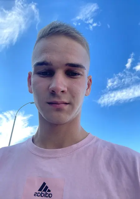 Я Ruzil, 23, из Нижнекамска, ищу знакомство для приятного времяпровождения