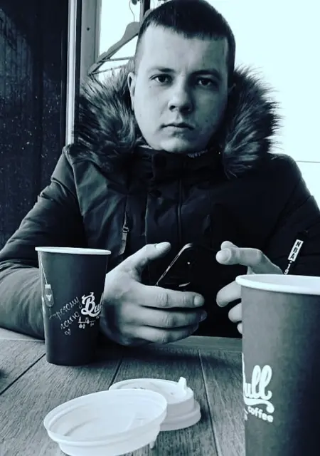 Я Вячеслав, 29, из Новоалтайска, ищу знакомства без обязательств