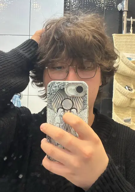 Вильдан из Тюмени, мне 18, познакомлюсь для вирта