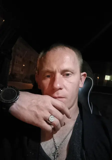 Я Андрей, 36, из Черкесска, ищу знакомства без обязательств