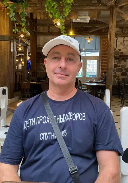 Андрей из Владимира, ищу на сайте знакомства на одну ночь