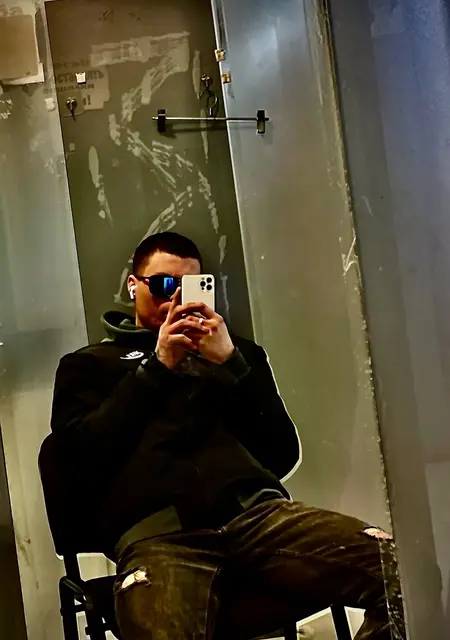 Даниил из Читы, ищу на сайте постоянные отношения