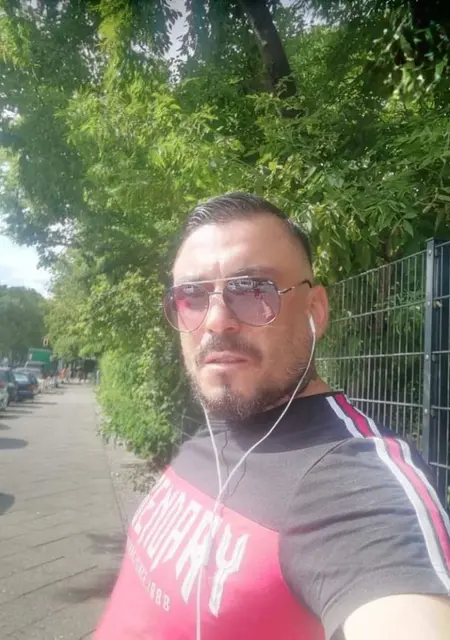 Mihail Mihaylov из Берлина, мне 37, познакомлюсь