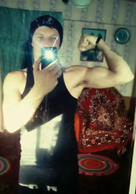 Я Фёдор, 33, из Киселевска, ищу знакомство для дружбы