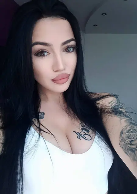 Карина из Новосибирска, мне 27, познакомлюсь для приятного времяпровождения