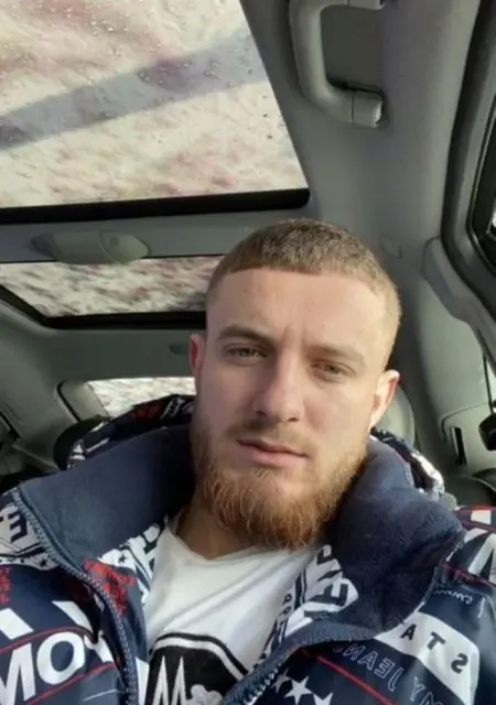 I'm Johny, 30, looking to meet in London