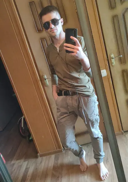 Я Антон, 30, знакомлюсь для постоянных отношений в Шебекине