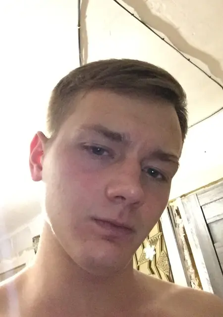 Я Владислав, 24, из Находки, ищу знакомство для постоянных отношений