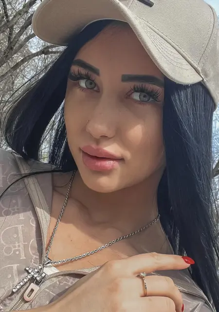 Валерия из Воронежа, мне 26, познакомлюсь для приятного времяпровождения