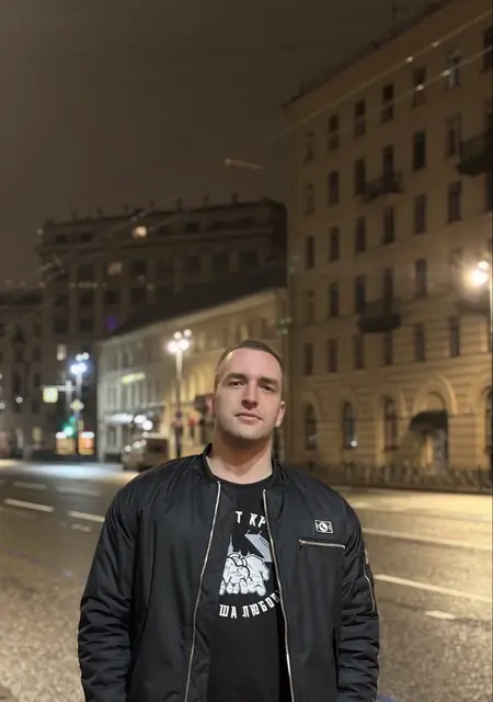 Я Олег, 24, знакомлюсь без обязательств в Санкт-Петербурге