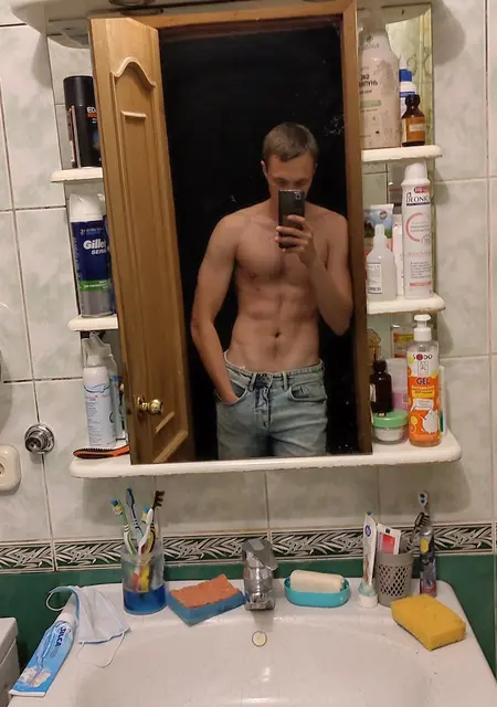 Юрий из Красноармейска, мне 24, познакомлюсь на одну ночь